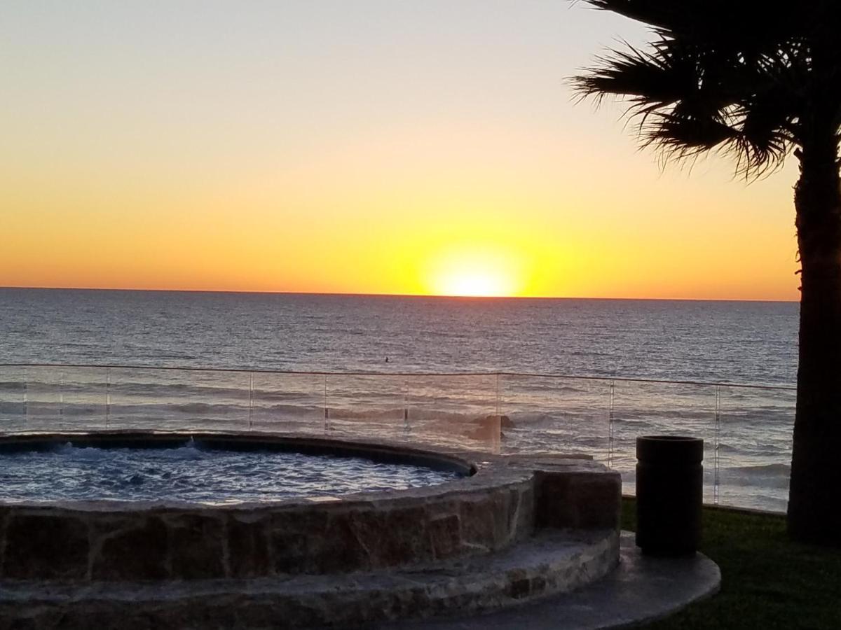 'Luxury Oceanfront Penthouse With Pools, Jacuzzis And Spectacular Ocean Views' Leilighet Rosarito Eksteriør bilde
